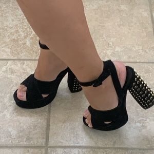 Steve Madden Pearl block heels Sz 9